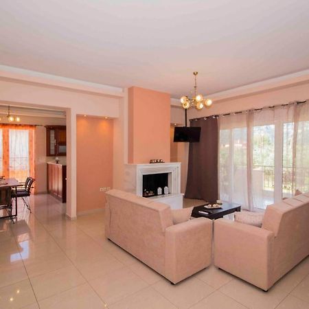 Camares Home Sparta สปาร์ติ ภายนอก รูปภาพ